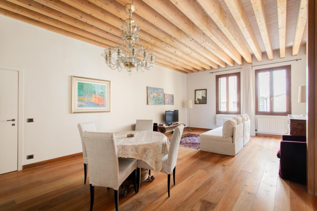 Apartamento Calle Teatro Vecchio - Venezia